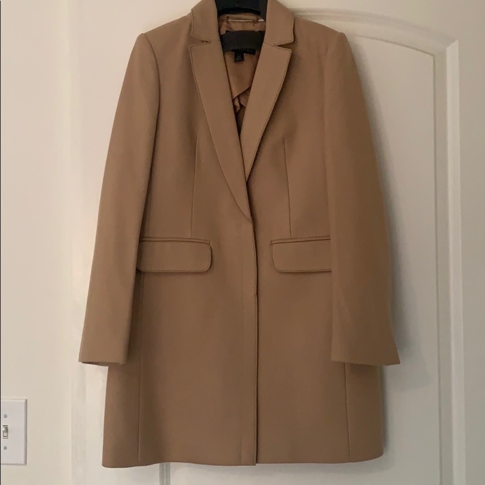 Beige Banana Republic beige wool coat size 00P